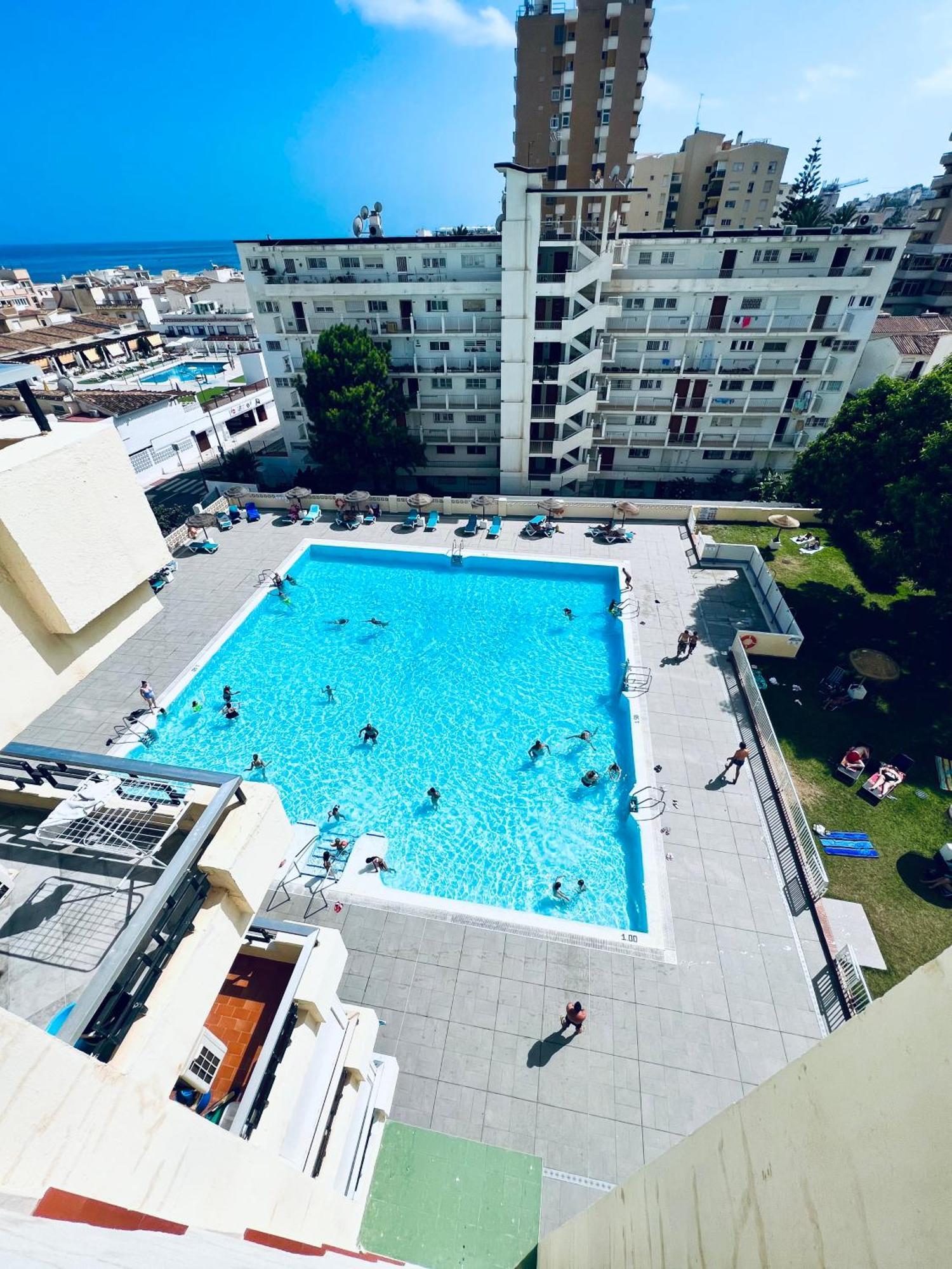Torremolinos Carihuela Nucleo Cristal Apartman Kültér fotó